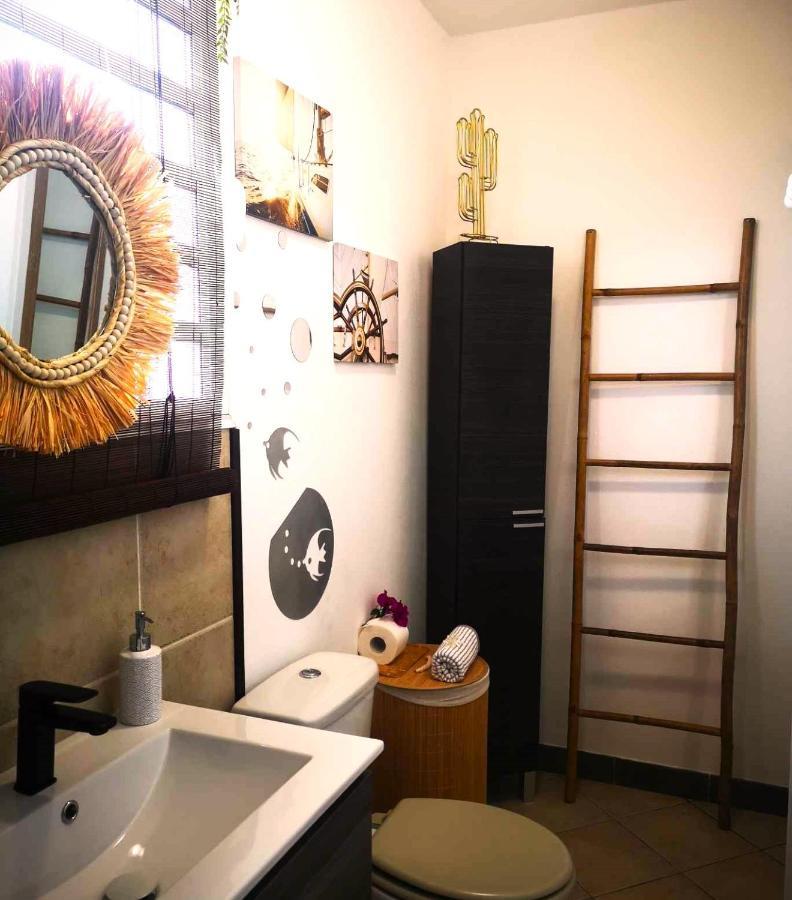 Le Panoramique Loft Bed and Breakfast Le Tampon Exterior foto