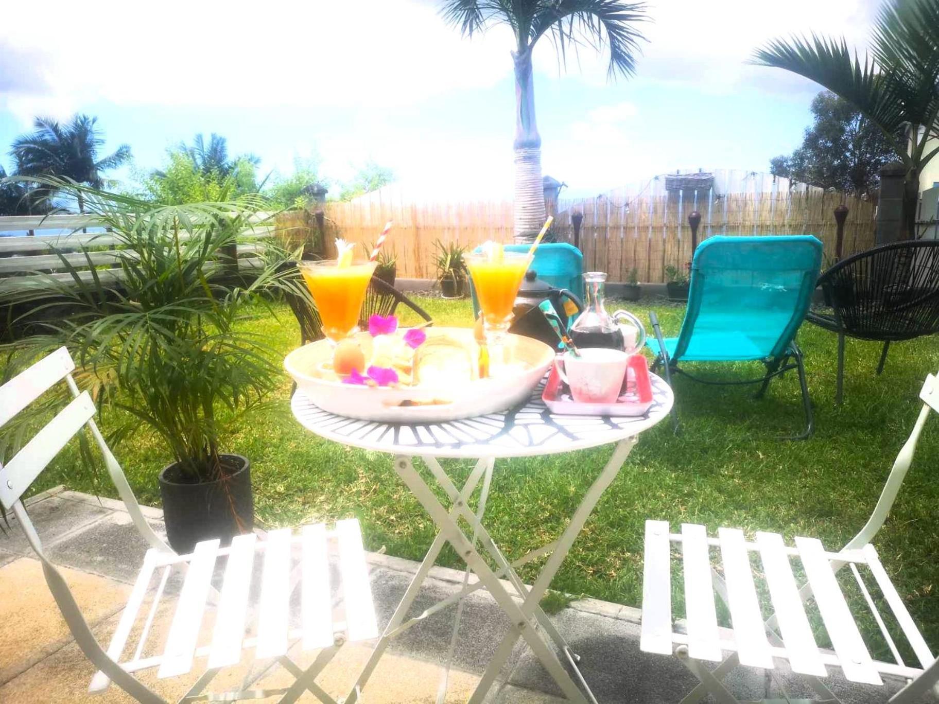 Le Panoramique Loft Bed and Breakfast Le Tampon Exterior foto